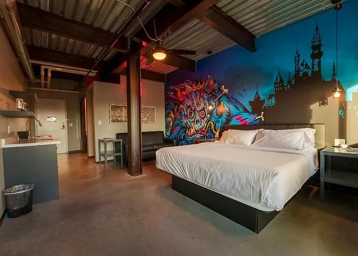 Brewhalla Hotel *