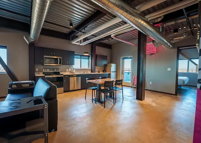 Brewhalla Hotel Fargo